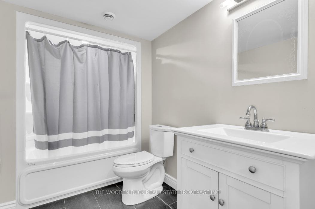 421 Douglas Road photo 26