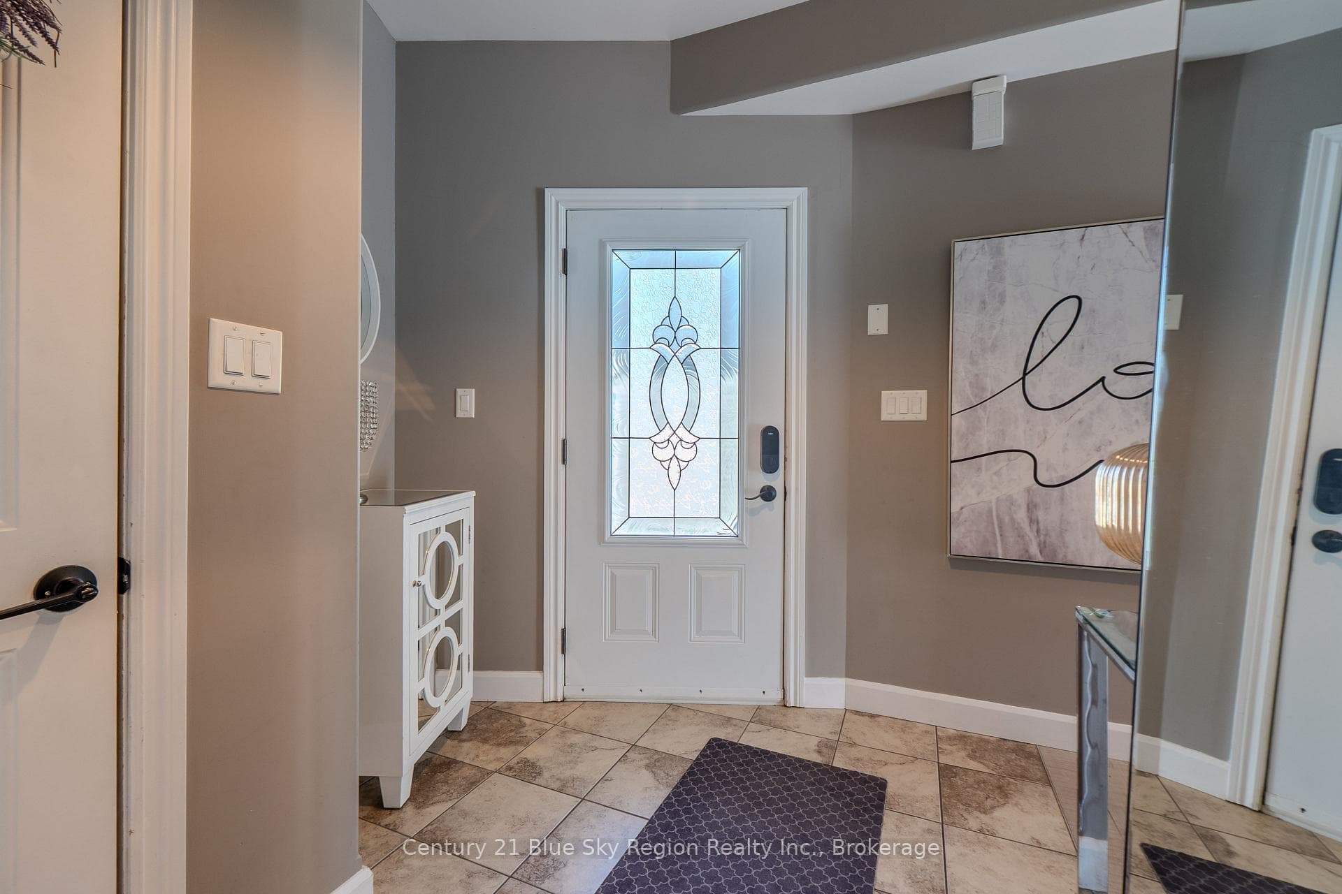 493 Norman Avenue photo 15