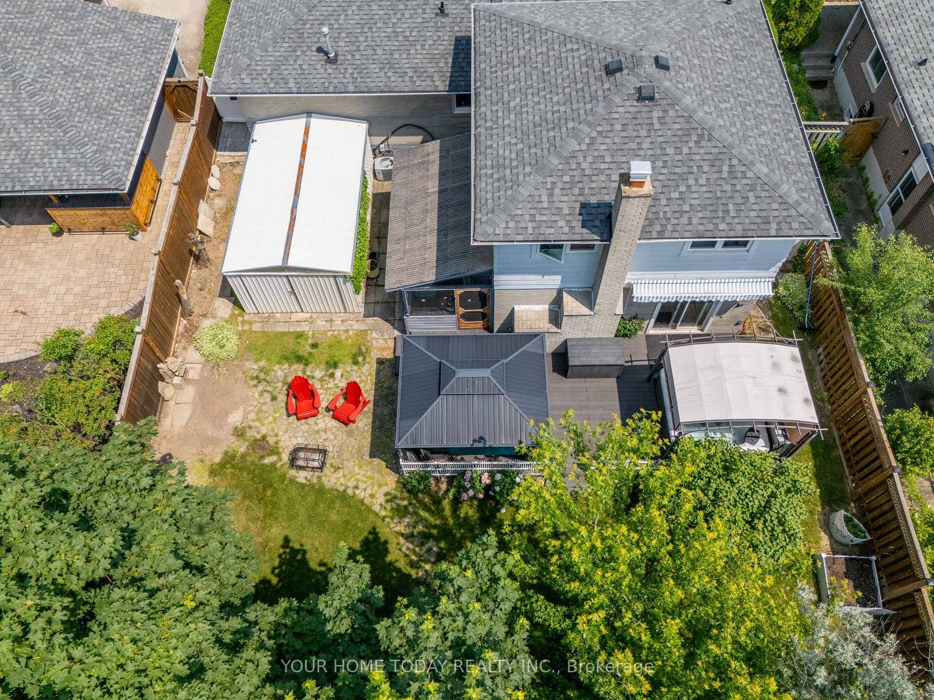 64 Greystone Crescent photo 47
