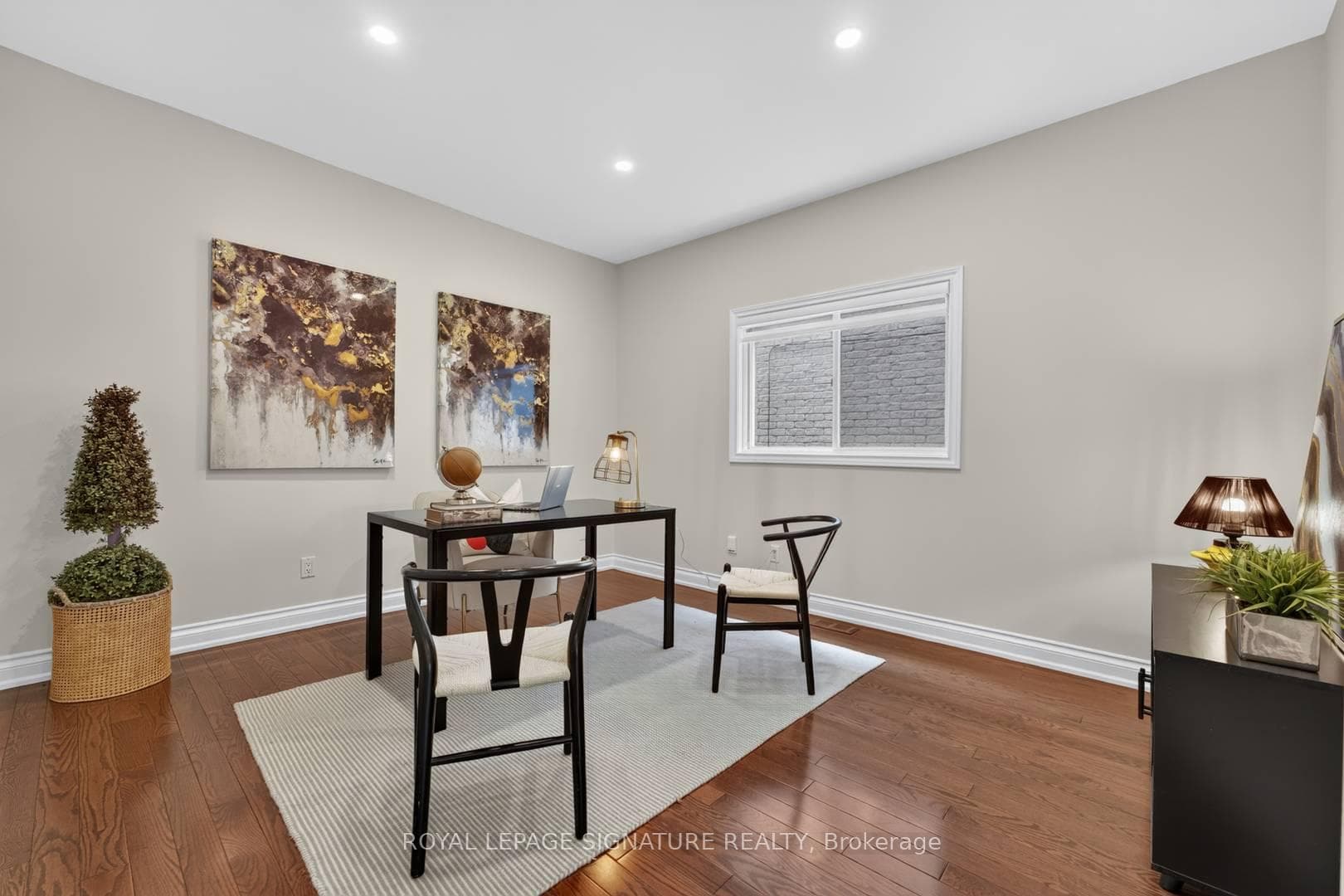 253 Byng Avenue photo 13