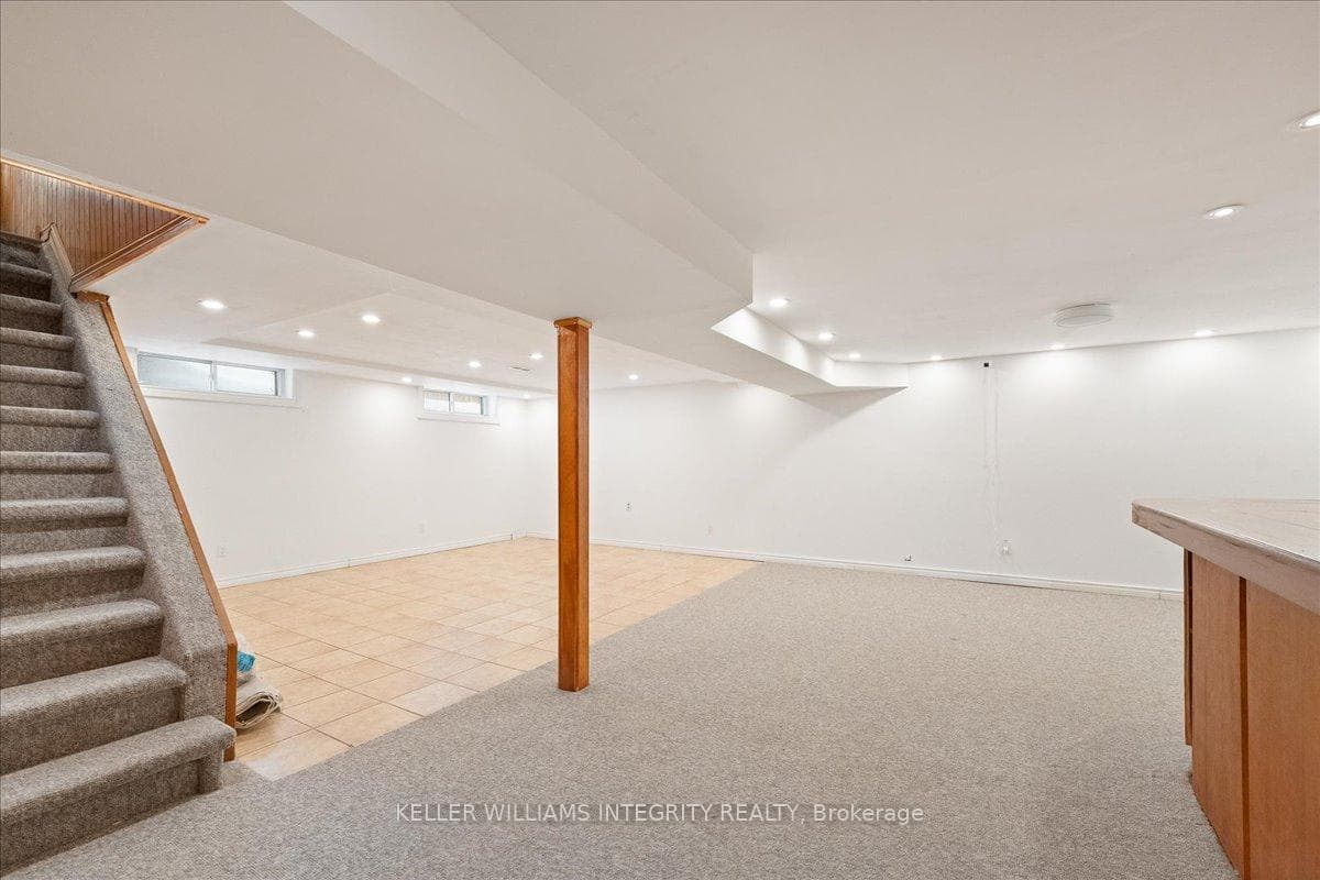 1365 Matheson Road photo 22