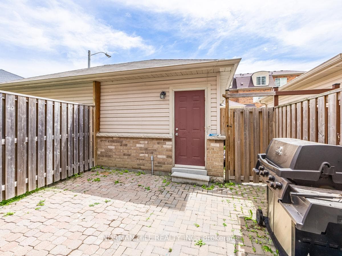 25 Parrotta Drive photo 26
