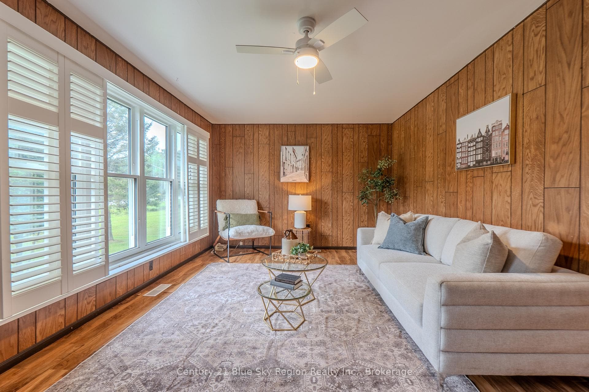1272 Lakeshore Drive photo 16