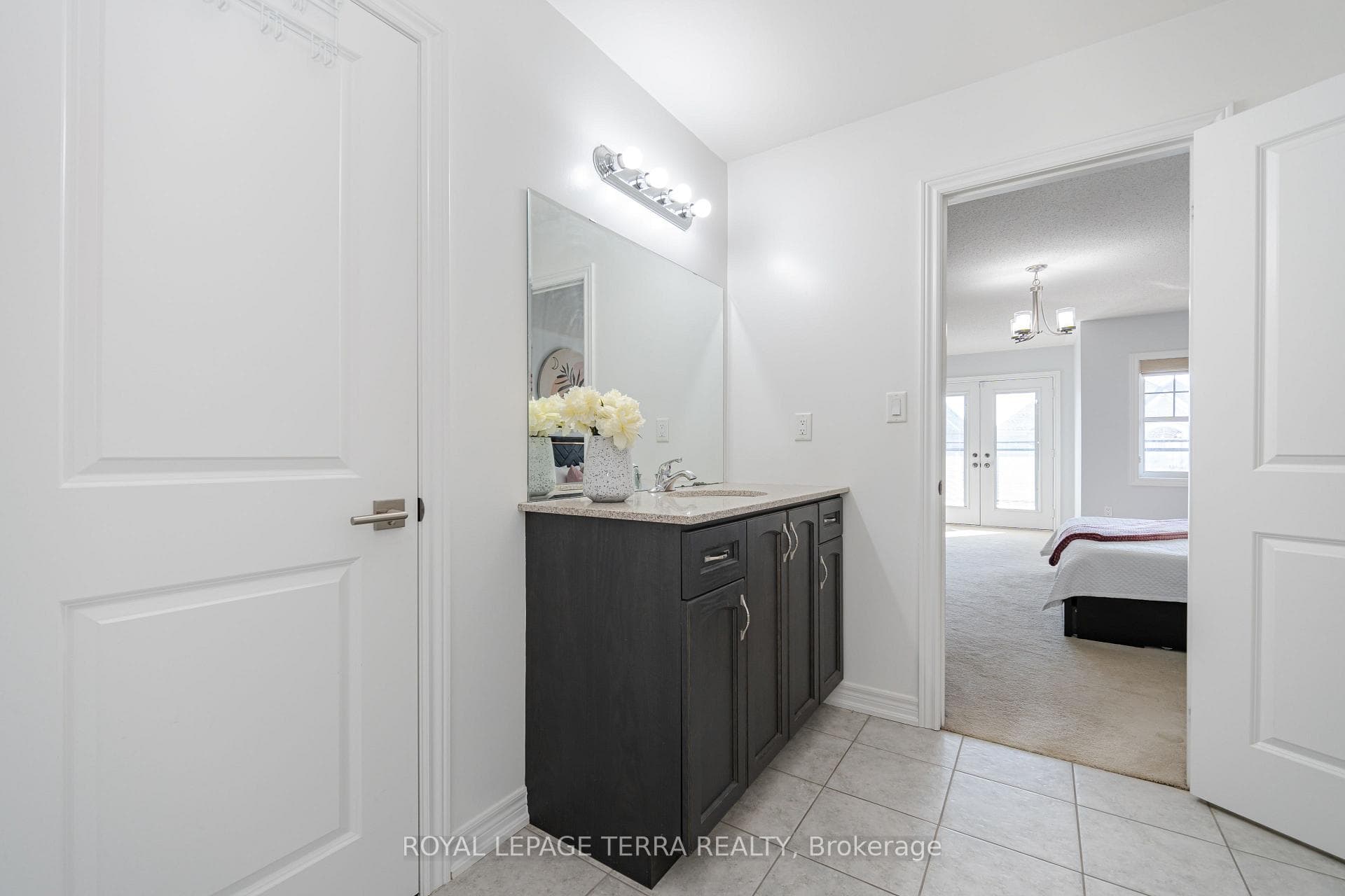 135 Morra Avenue photo 26