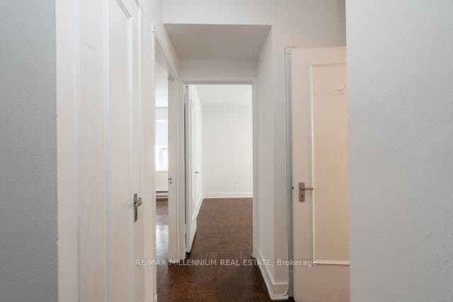 49 St Clair Avenue Unit 405 photo 5