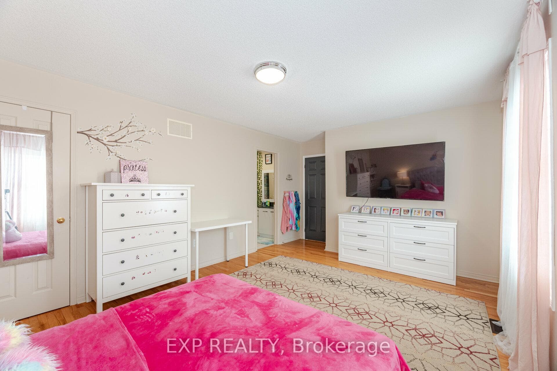 120 Fred Young Drive photo 33