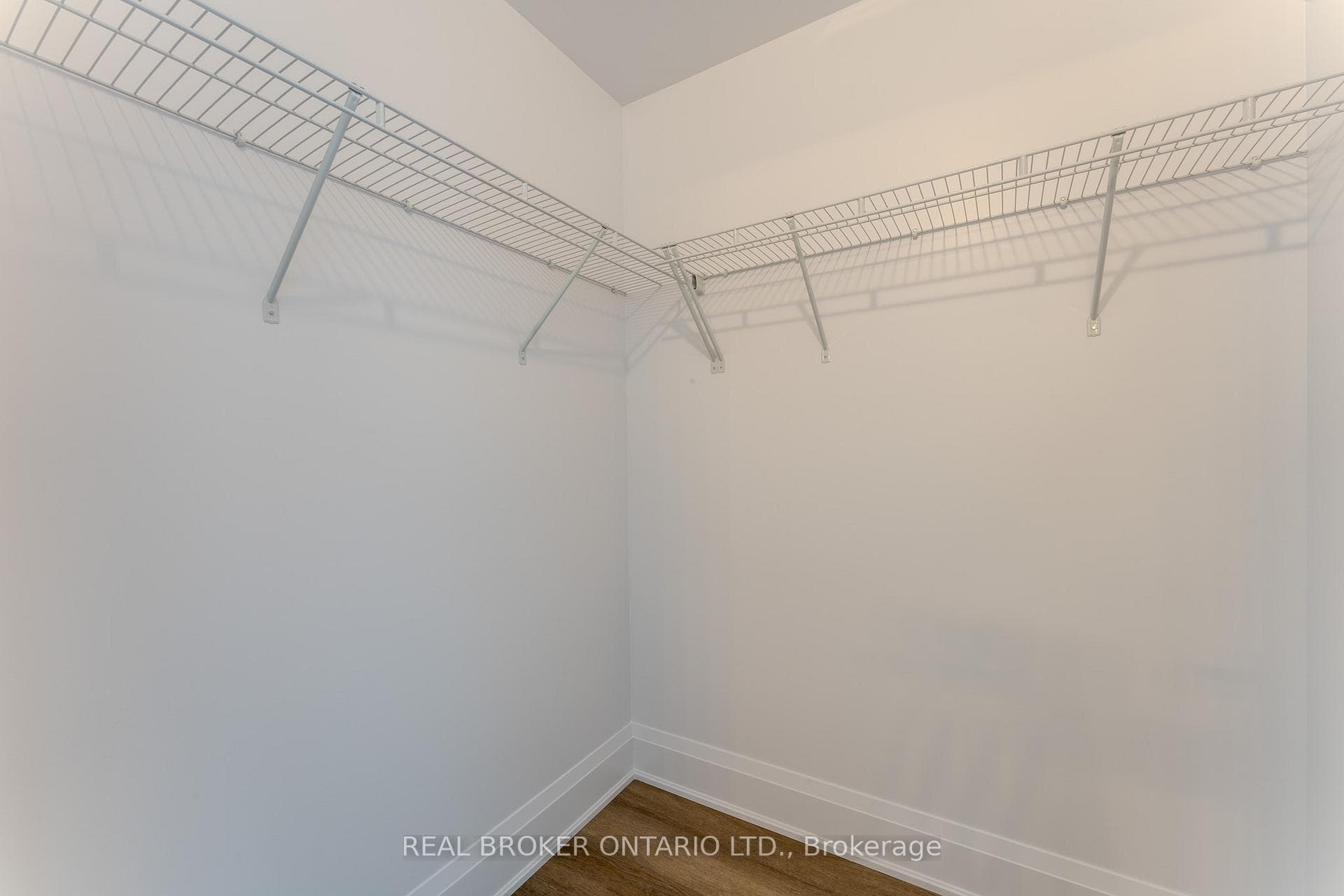 470 Dundas Street Unit 1205 photo 15