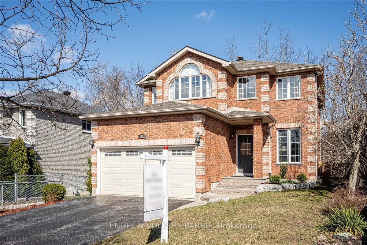 95 Nicholson Drive photo 2