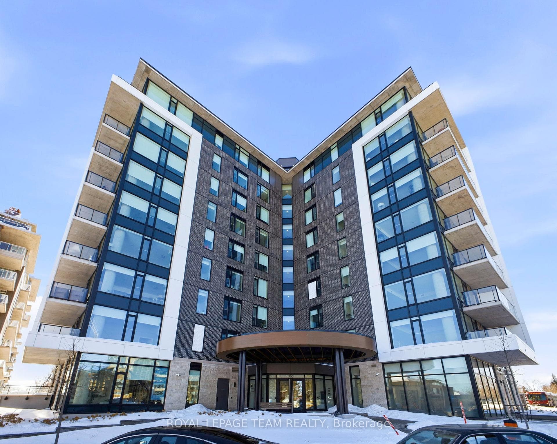 360 Deschatelets Avenue Unit 209 photo 1