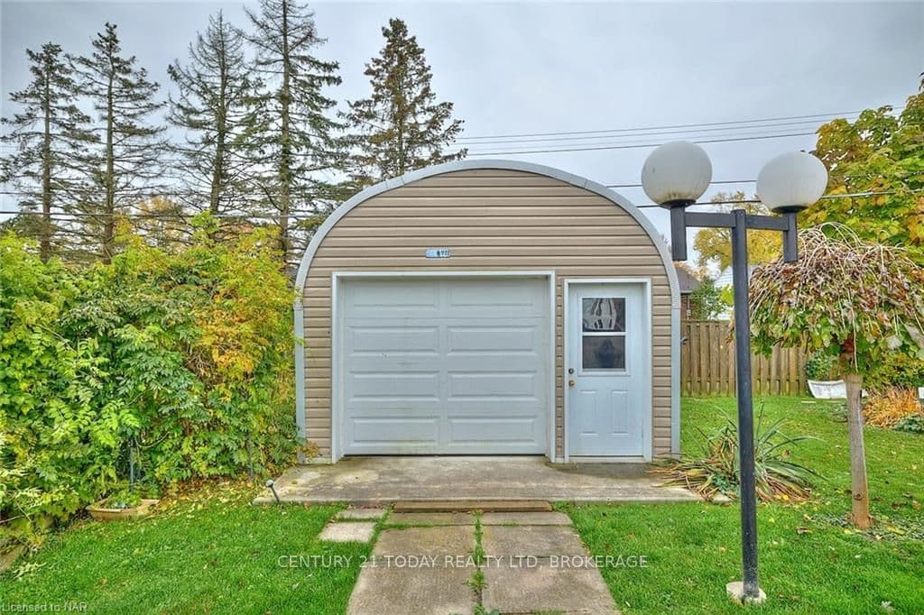 199 THOROLD Road photo 37