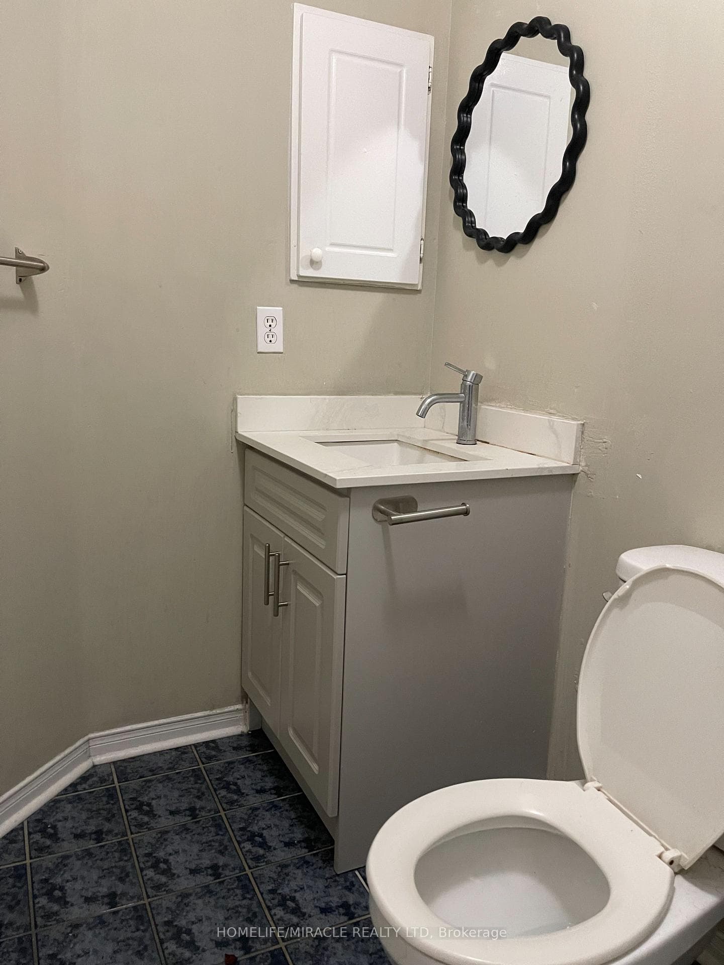 90 Cordgrass Crescent Unit Upper photo 15