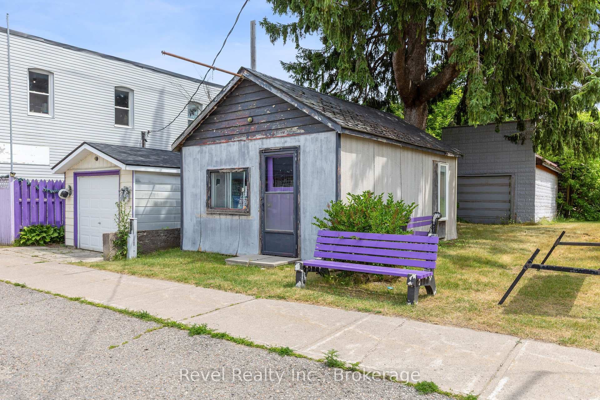 1718 Kirkfield Road photo 15