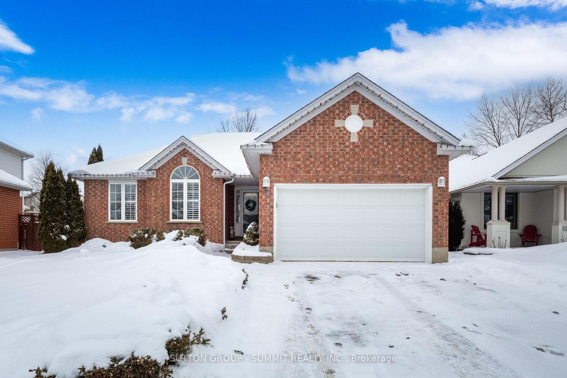 20 ENDEAVOUR Drive photo 2