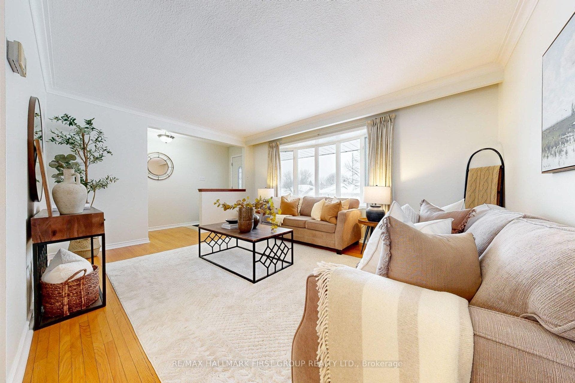 209 Johnson Avenue photo 9