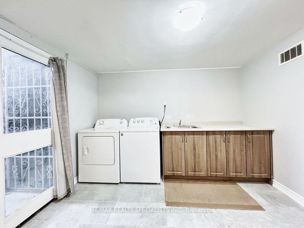 21 Foxley Street photo 8
