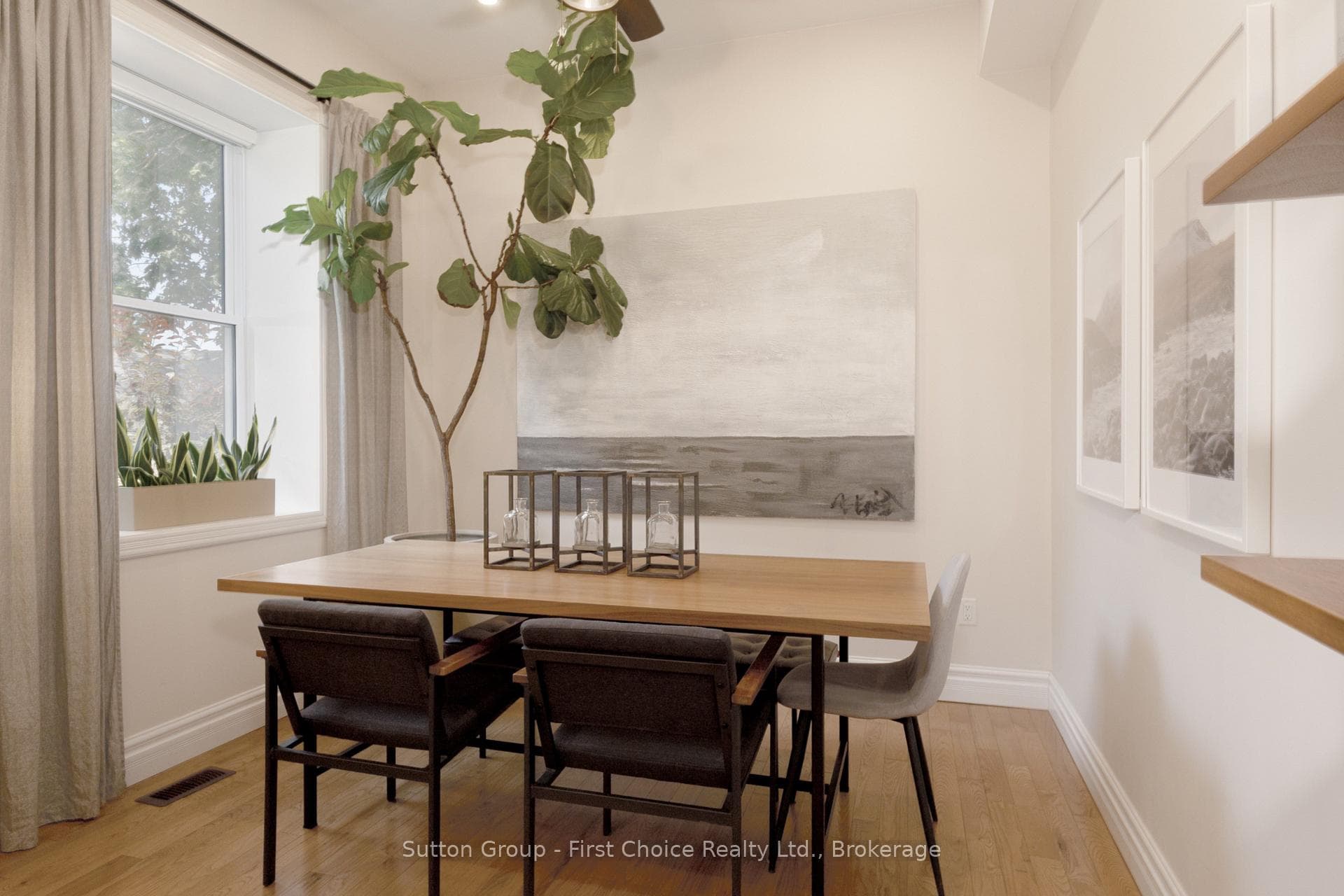 293 Wellington Street photo 8