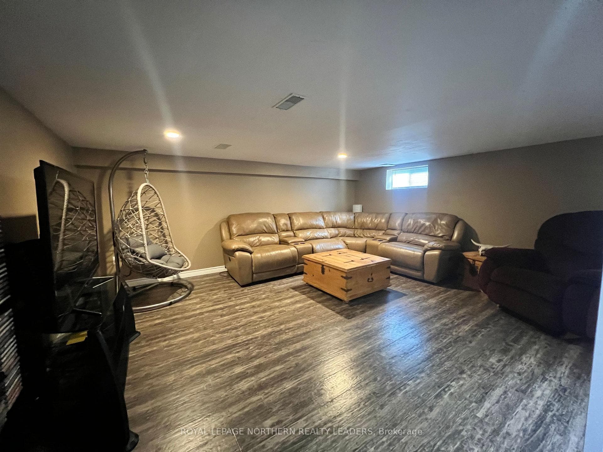 301 Birch Street photo 12