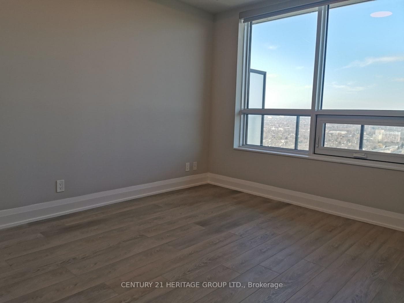 18 Water Walk Drive Unit 3301 photo 11