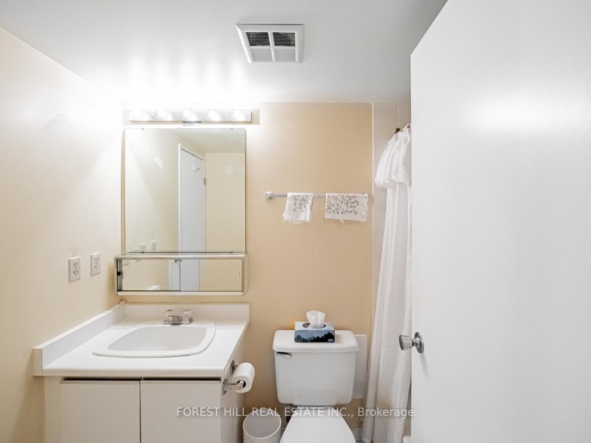 300 Webb Drive Unit 302 photo 19