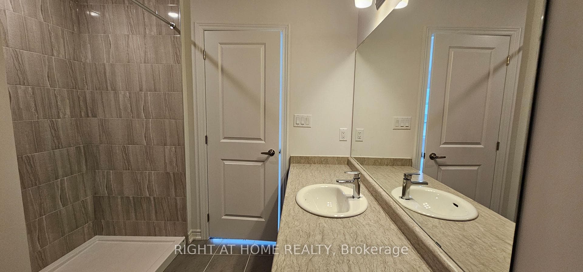 448 Blackburn Drive Unit 1 photo 22