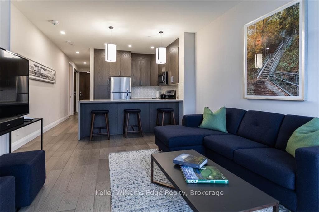 101 Locke Street Unit 207 photo 6