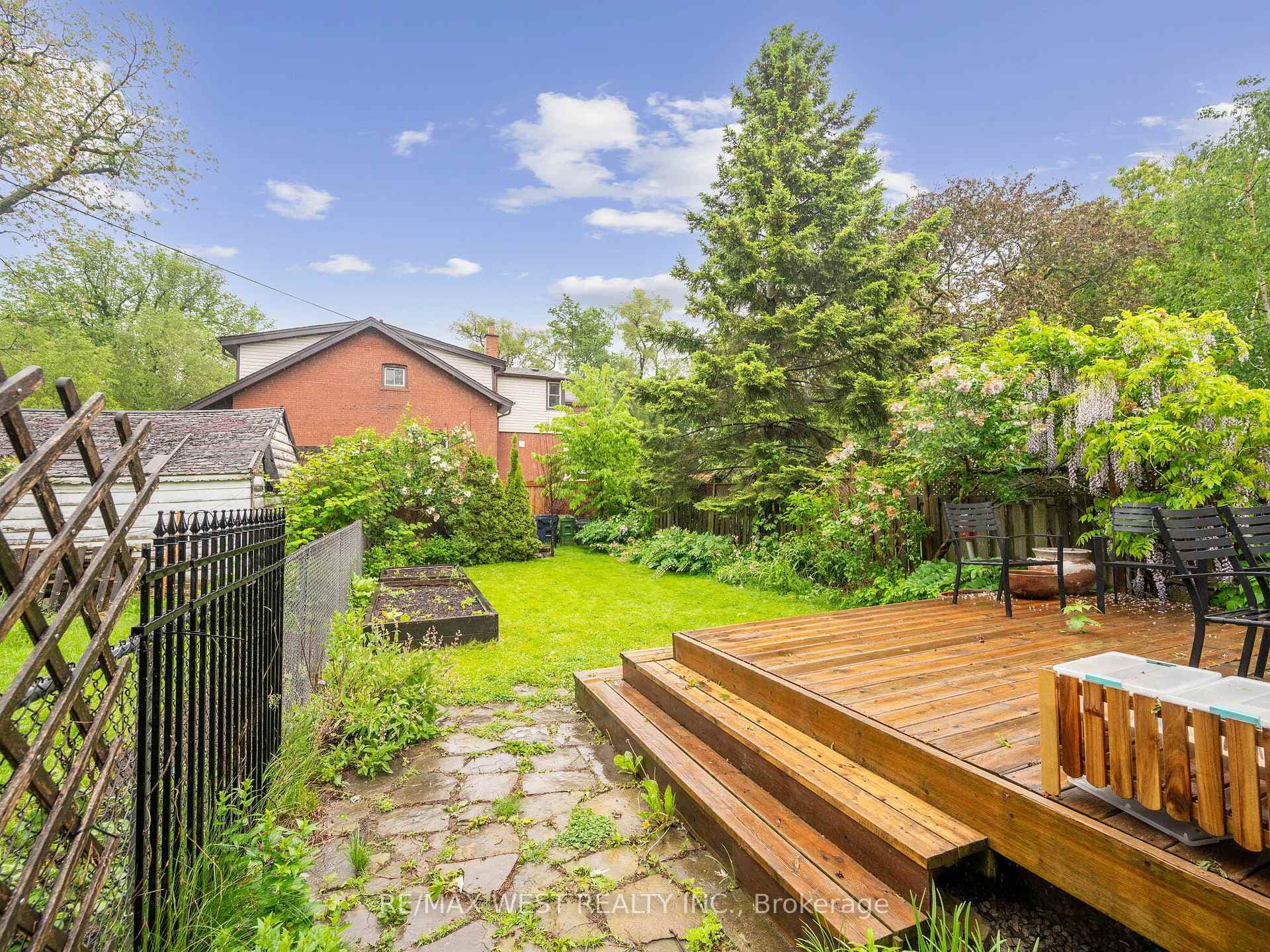 29 Hillside Avenue photo 33