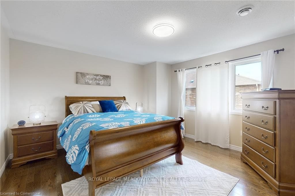 740 Rayner Court photo 22