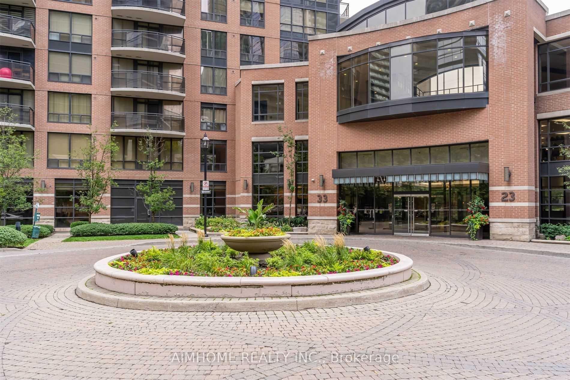 33 Sheppard Avenue Unit 702 photo 2