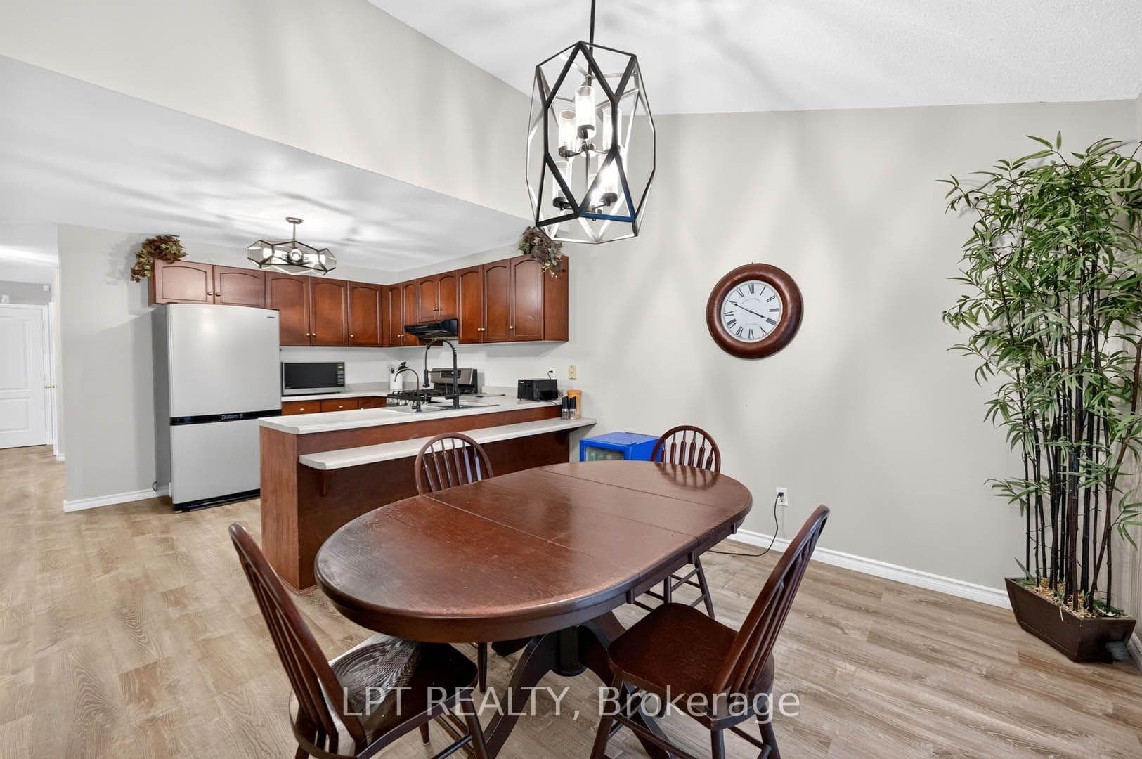 43 Liam Drive photo 24