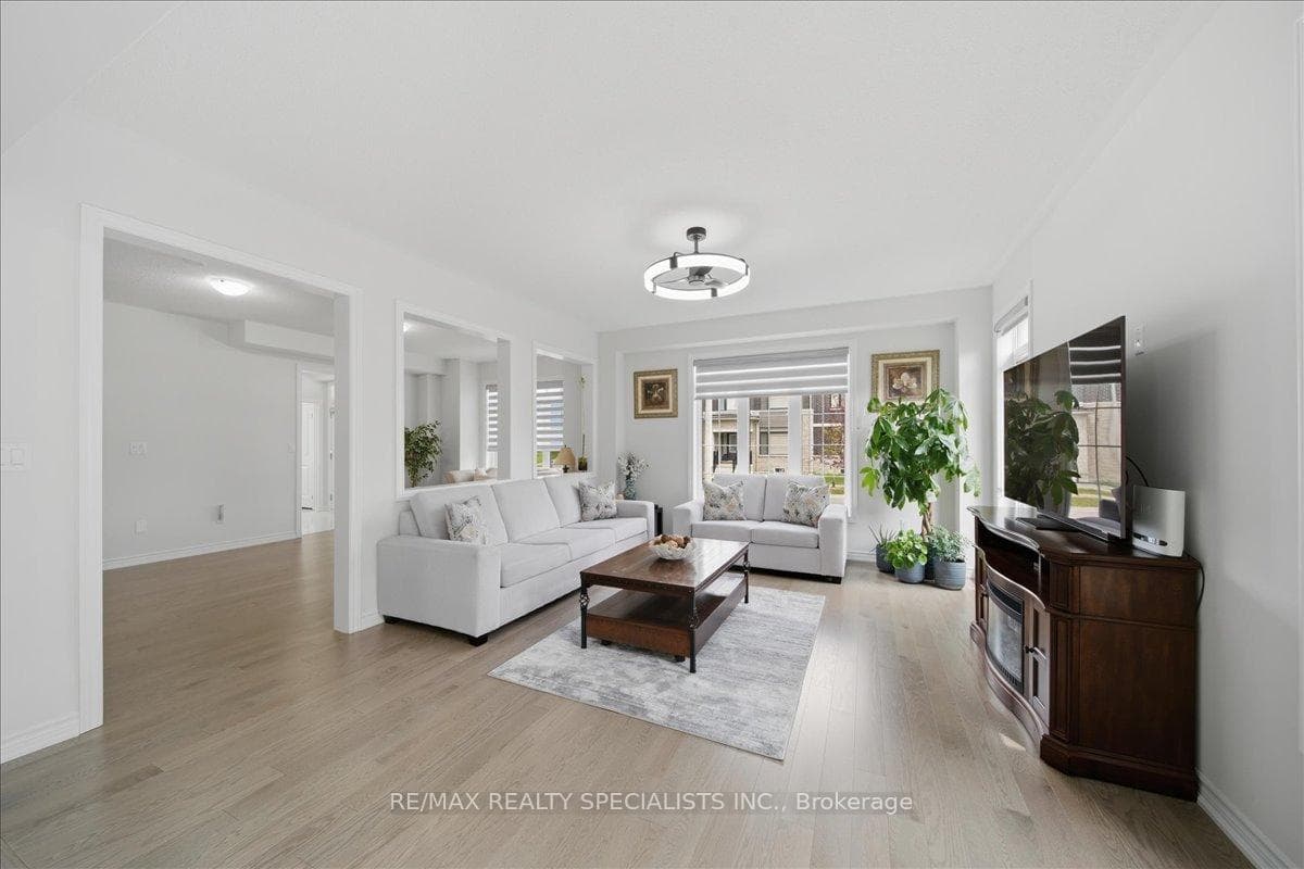 120 Durham Avenue photo 17