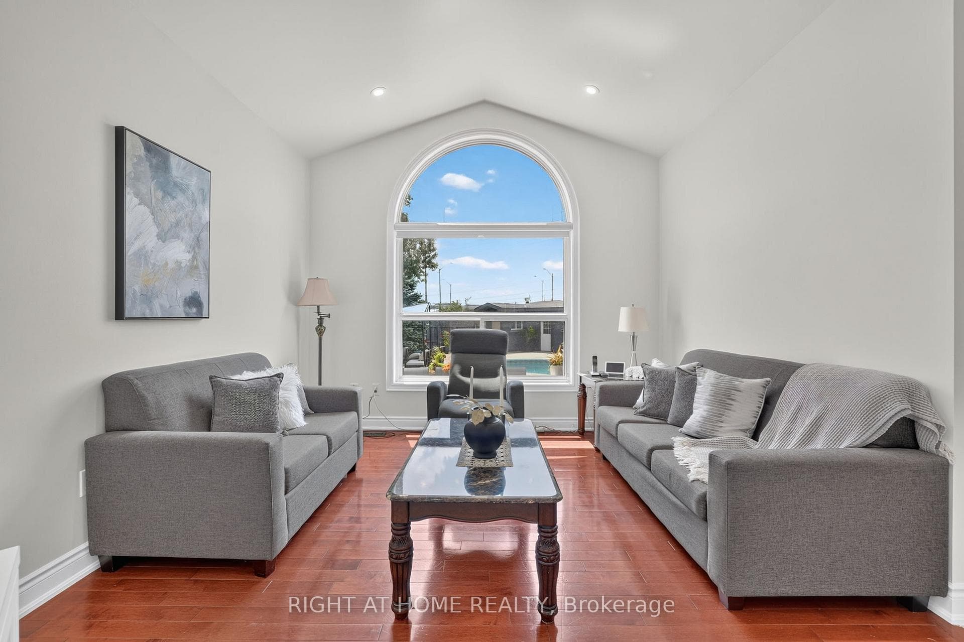 66 Sanremo Court photo 13
