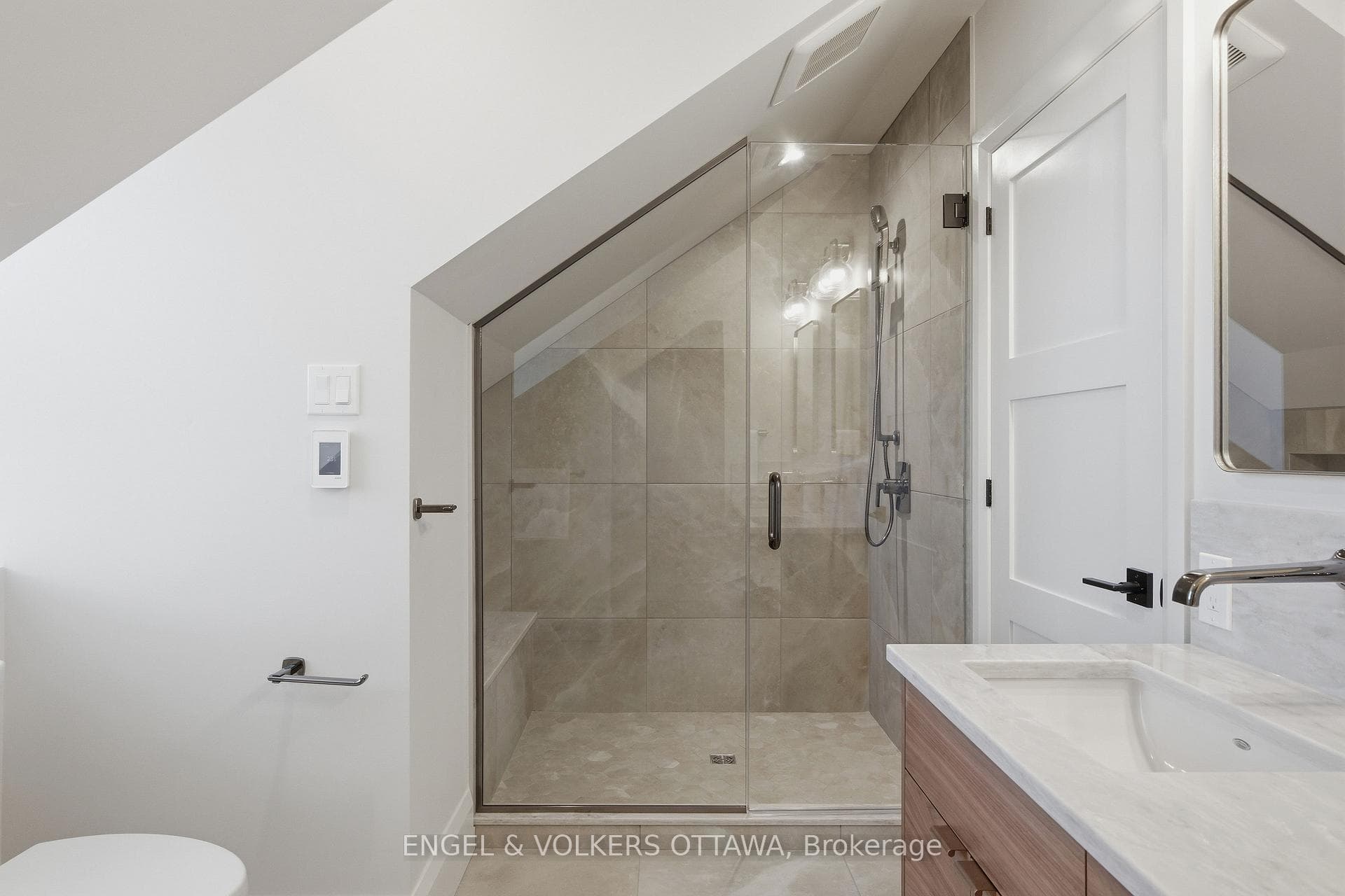 71 Thomas Street photo 44