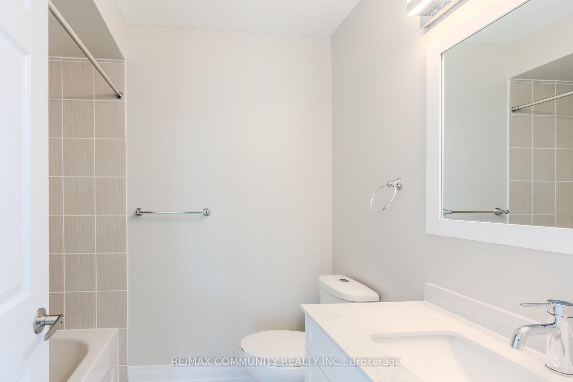 823 Atwater Path photo 18