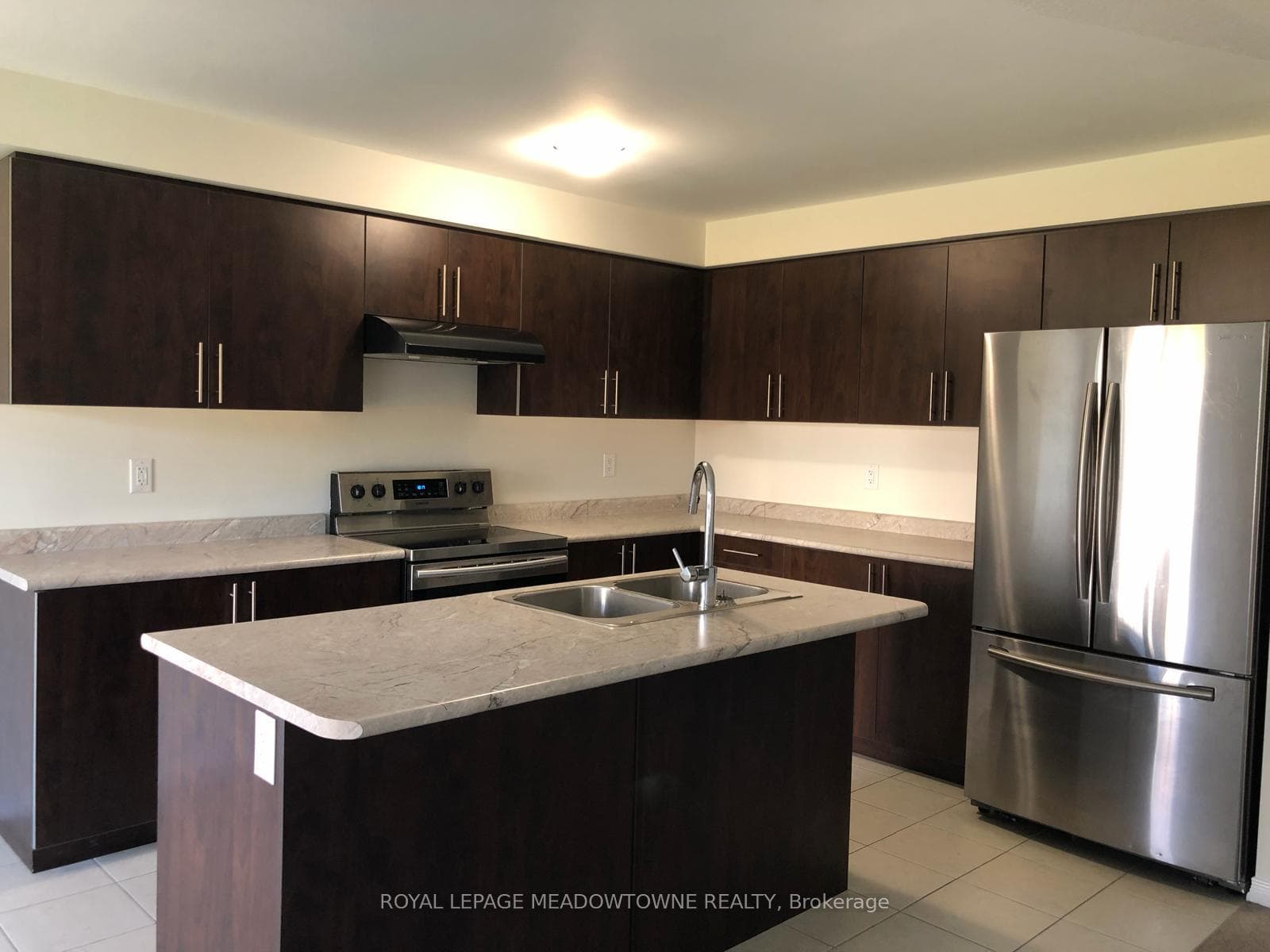 20 Butcher Crescent photo 7