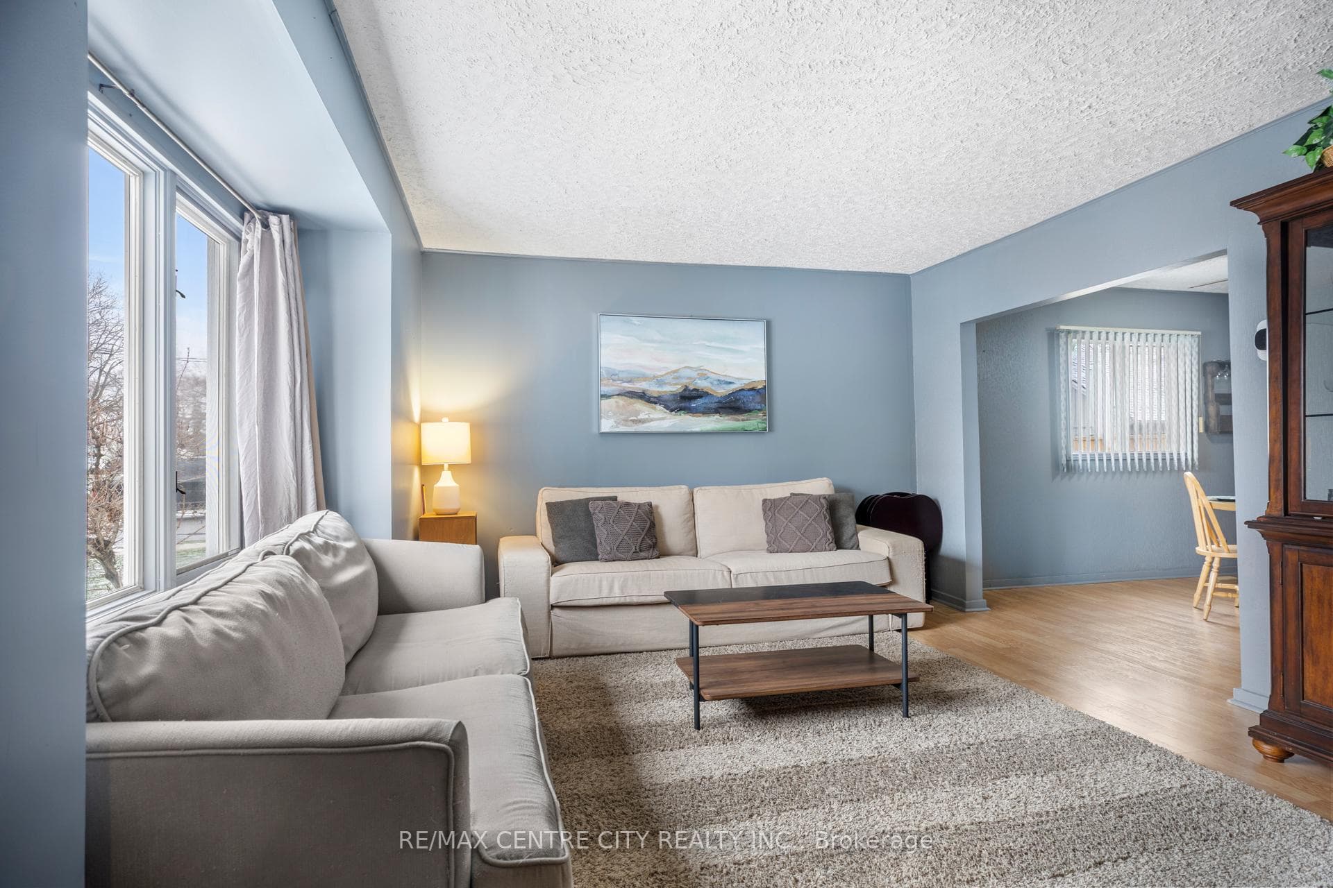 13 Bell Avenue photo 5