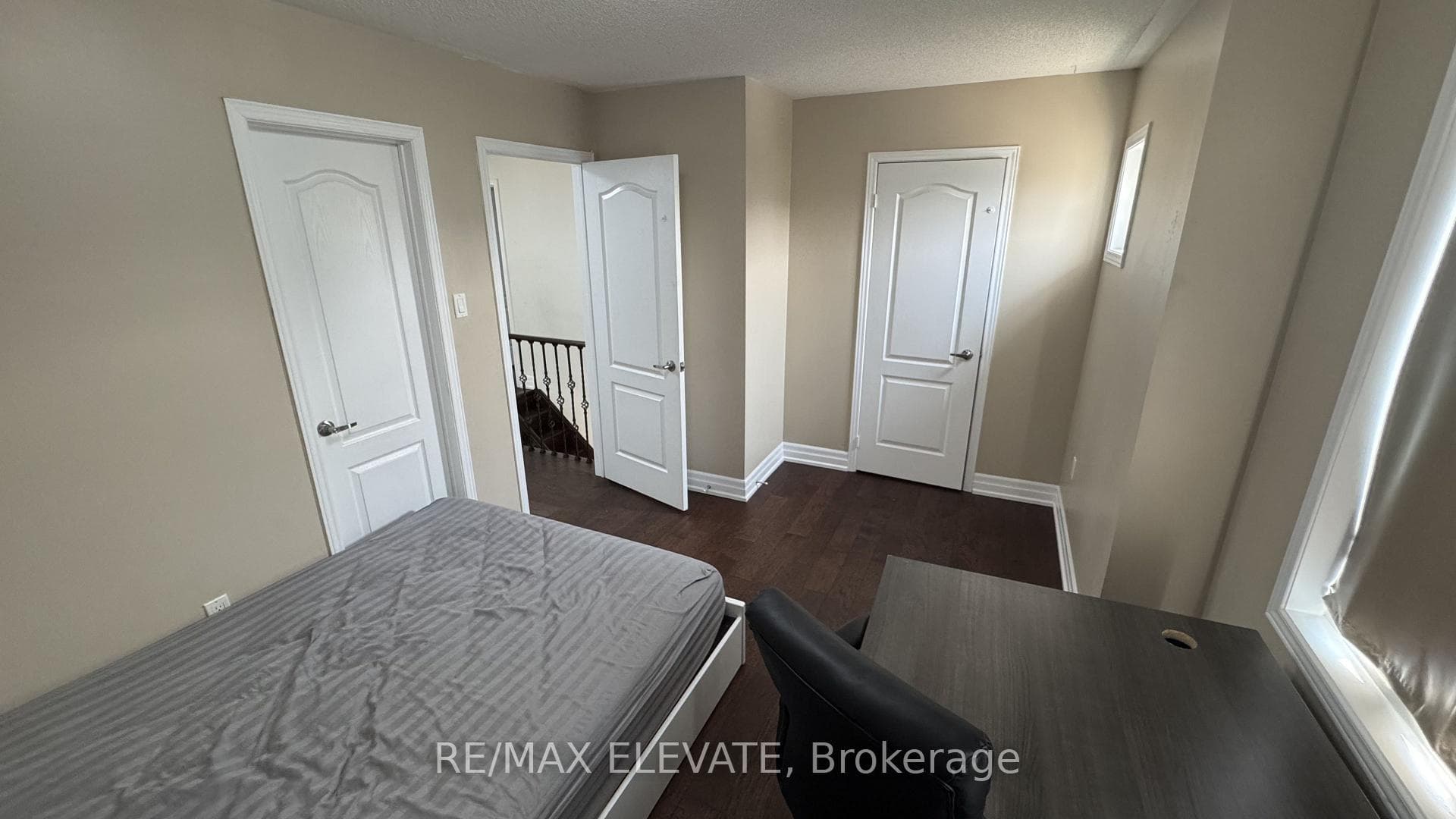 91 Whitlock Crescent photo 10