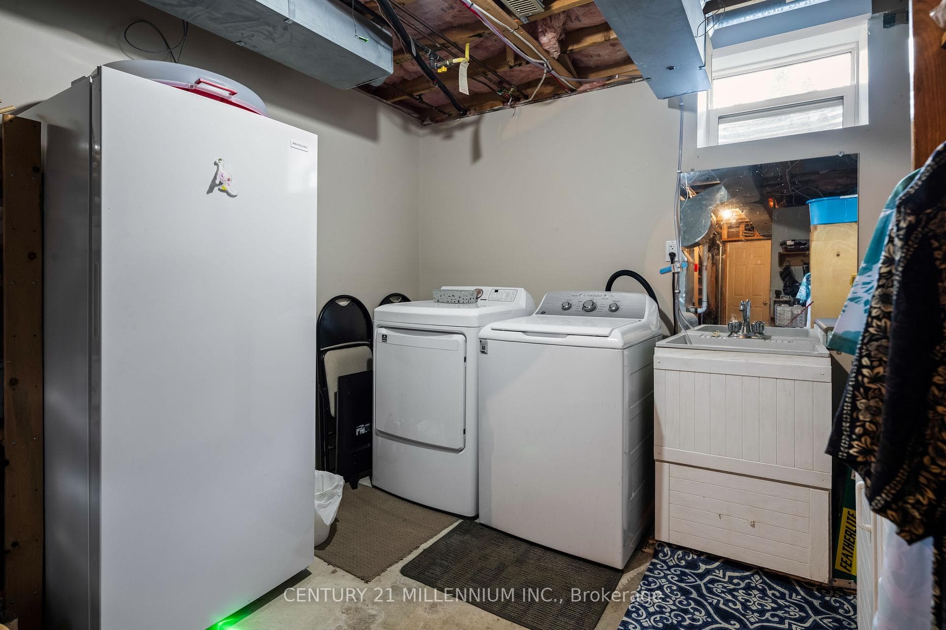104 Joshua Road photo 31
