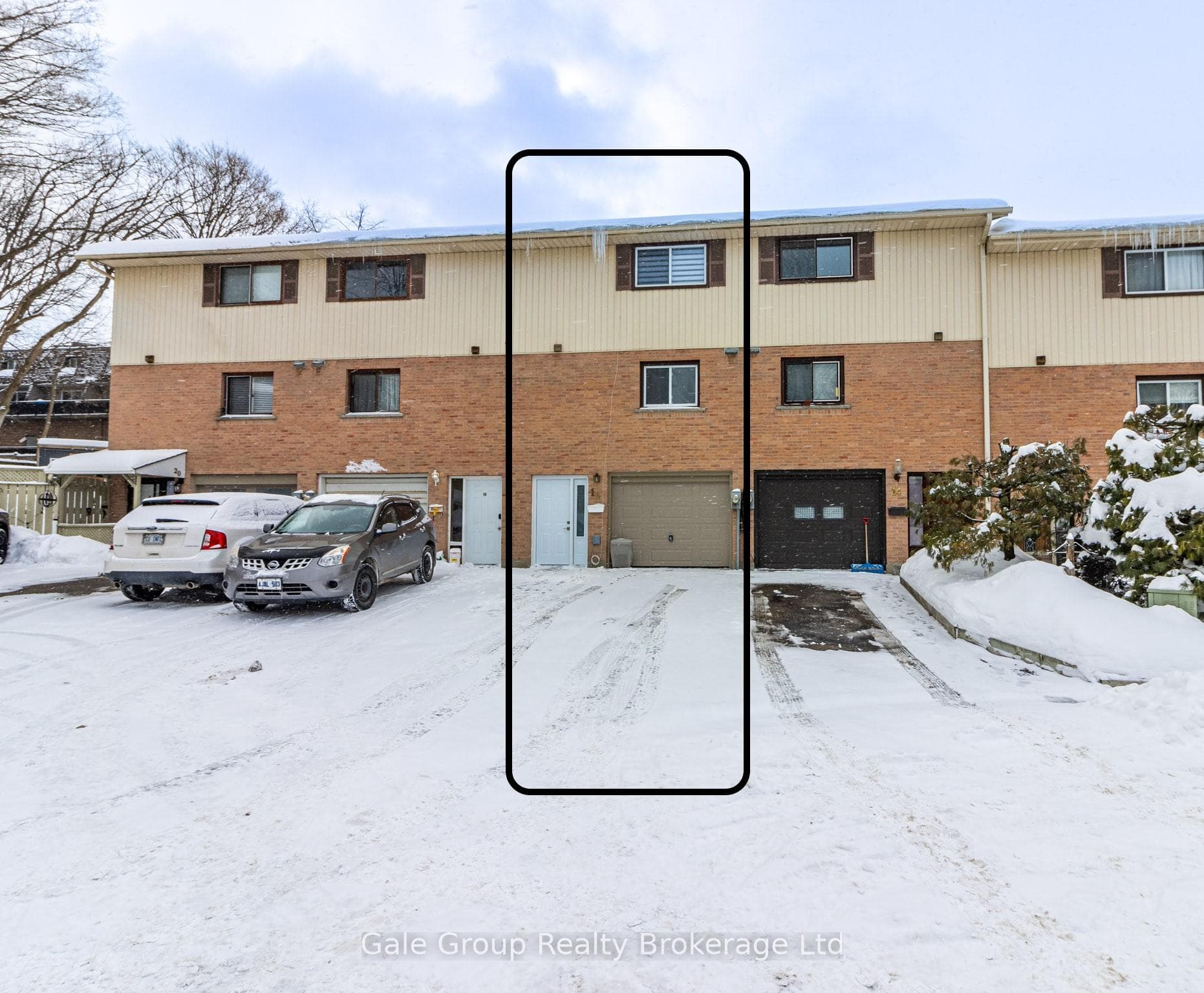 16 MARLBORO Court photo 1