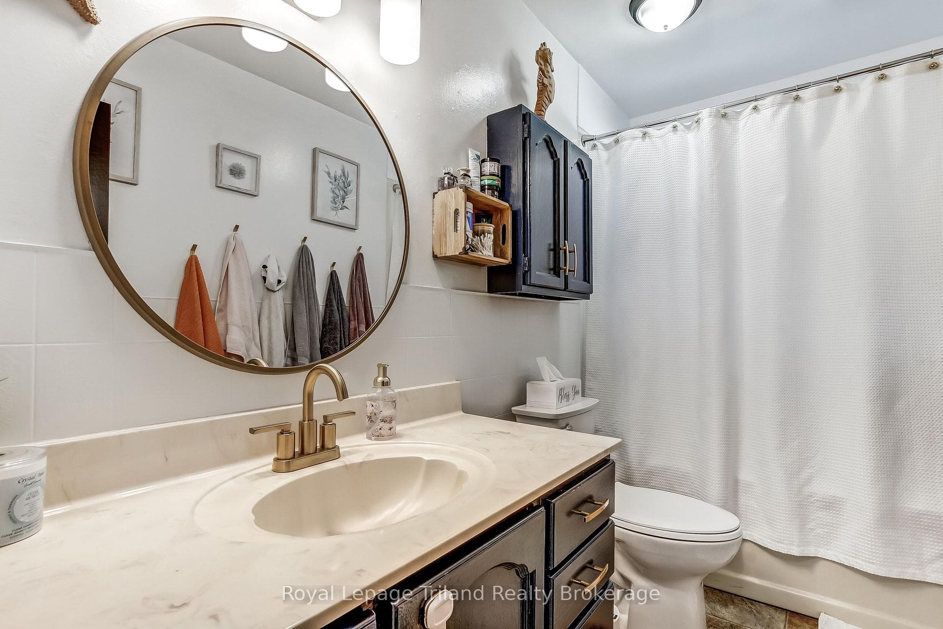 789 Gladstone Drive photo 25