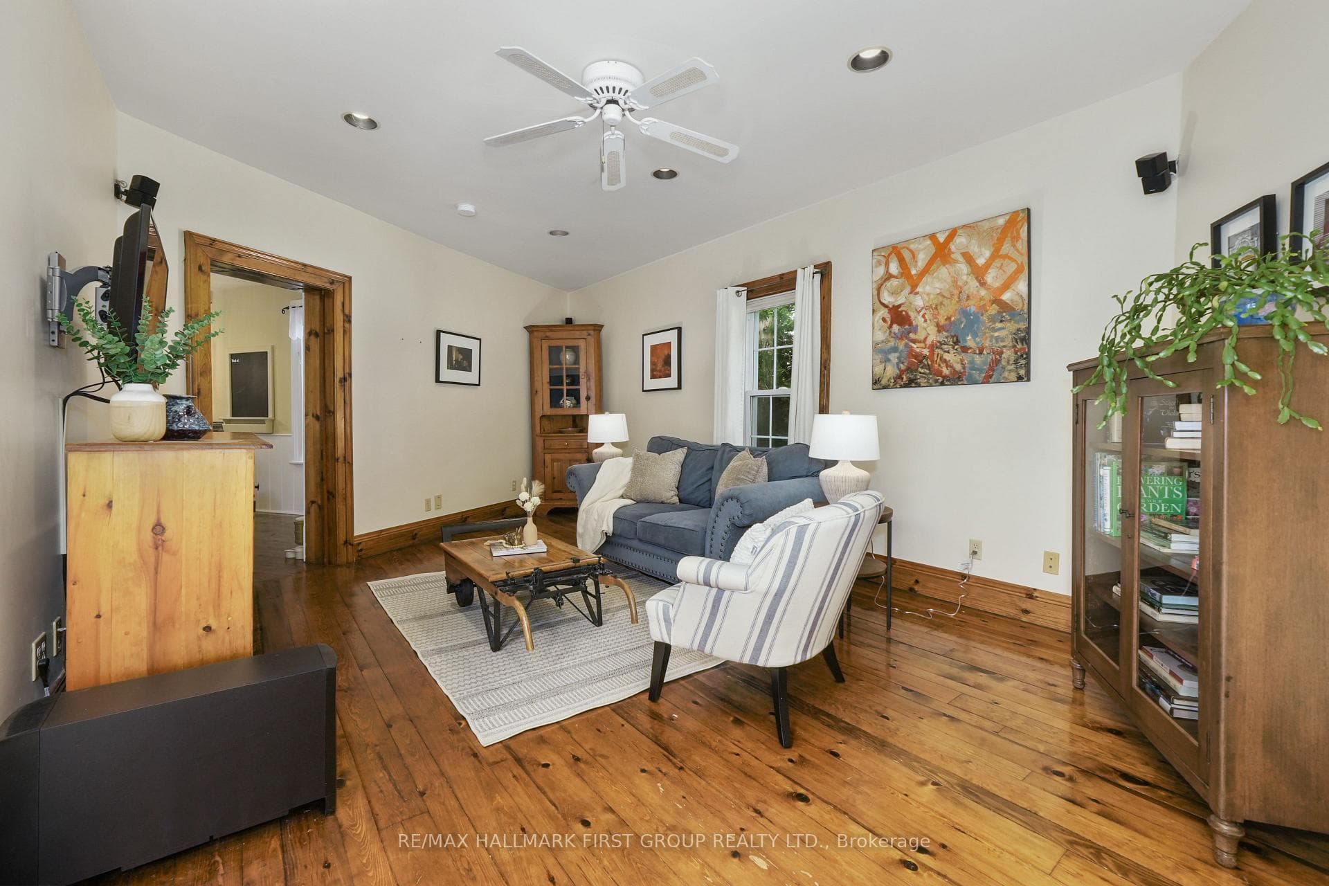 34 Croft Street photo 23