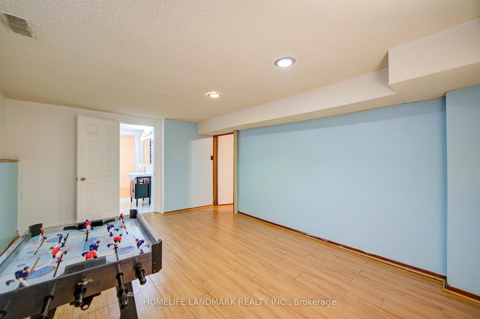 129 Fincham Avenue photo 40