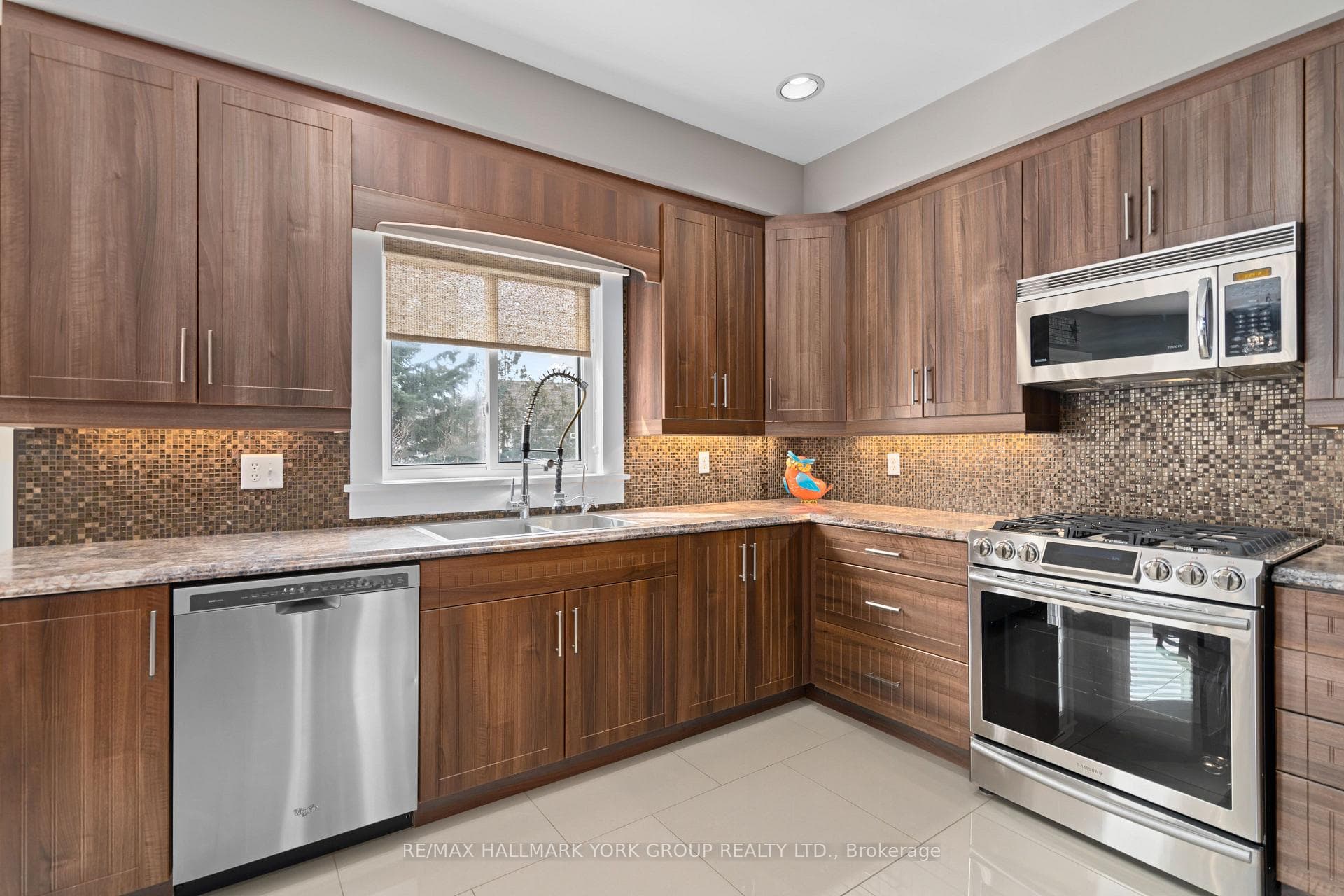 59 Carley Crescent photo 14