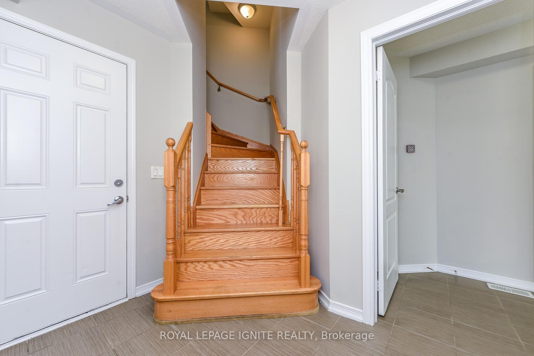 52 Harpreet Circle photo 43