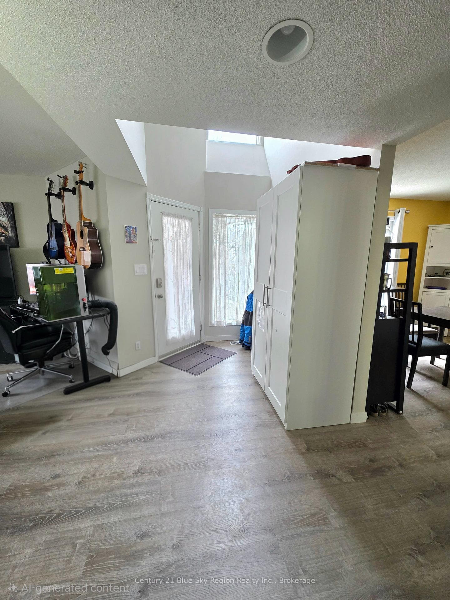 653 Tackaberry Drive photo 4
