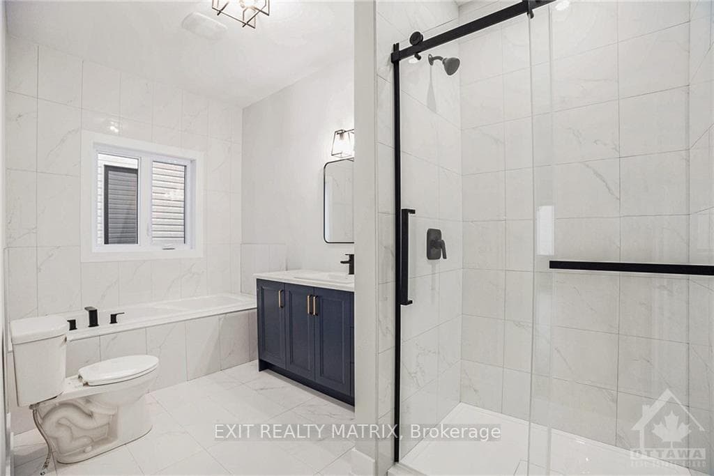 1374 FRIBOURG Street photo 8