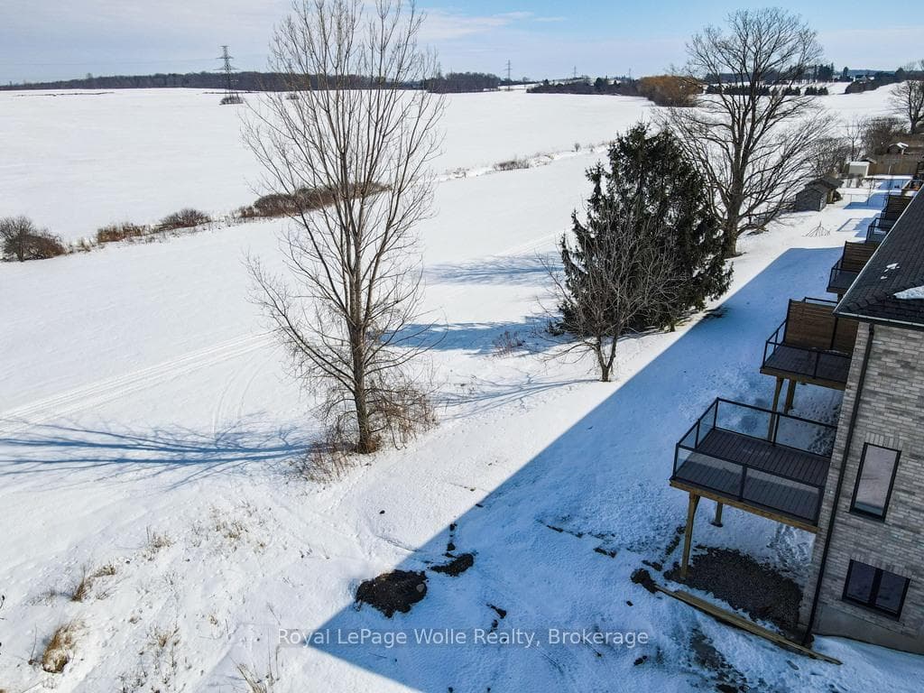 54 Walker Road photo 36