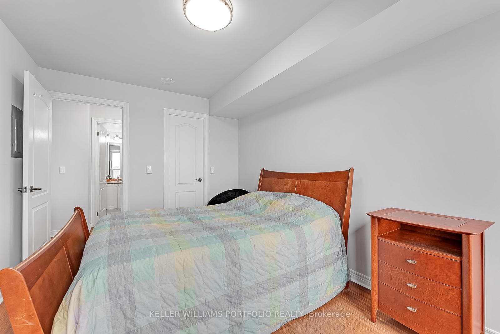 15 North Park Road Unit 1417 photo 20