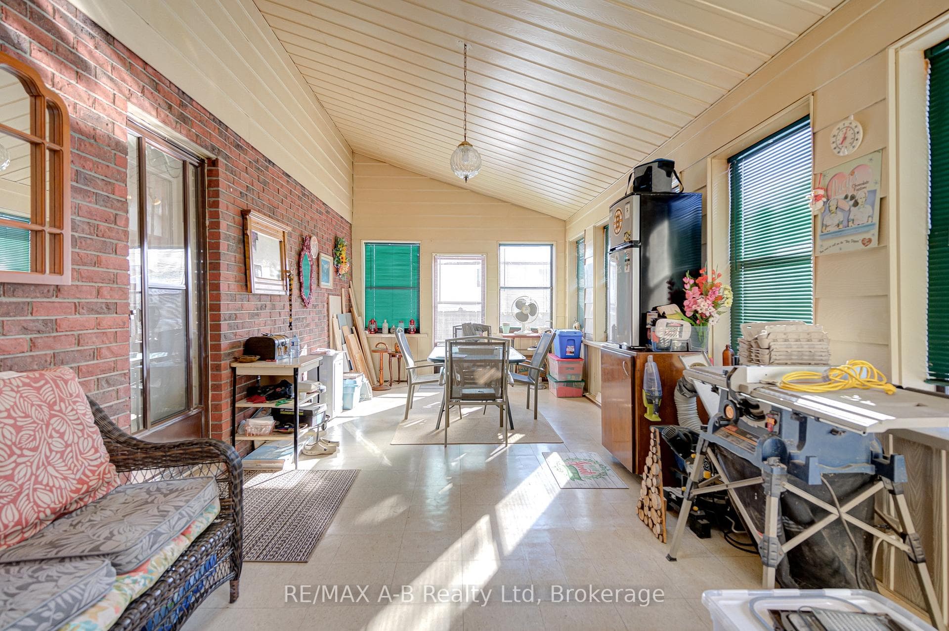 231 Whitelock Street photo 34