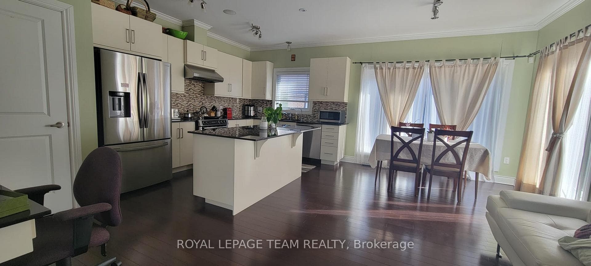 3358 Carling Avenue photo 8