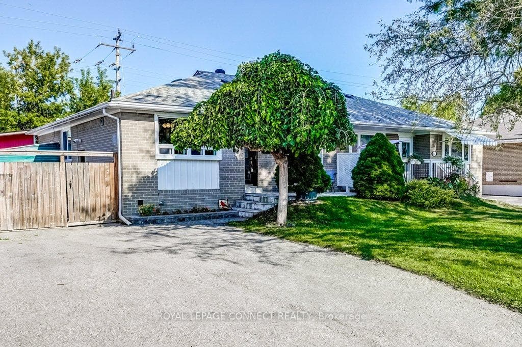 33 Tulloch Drive photo 3